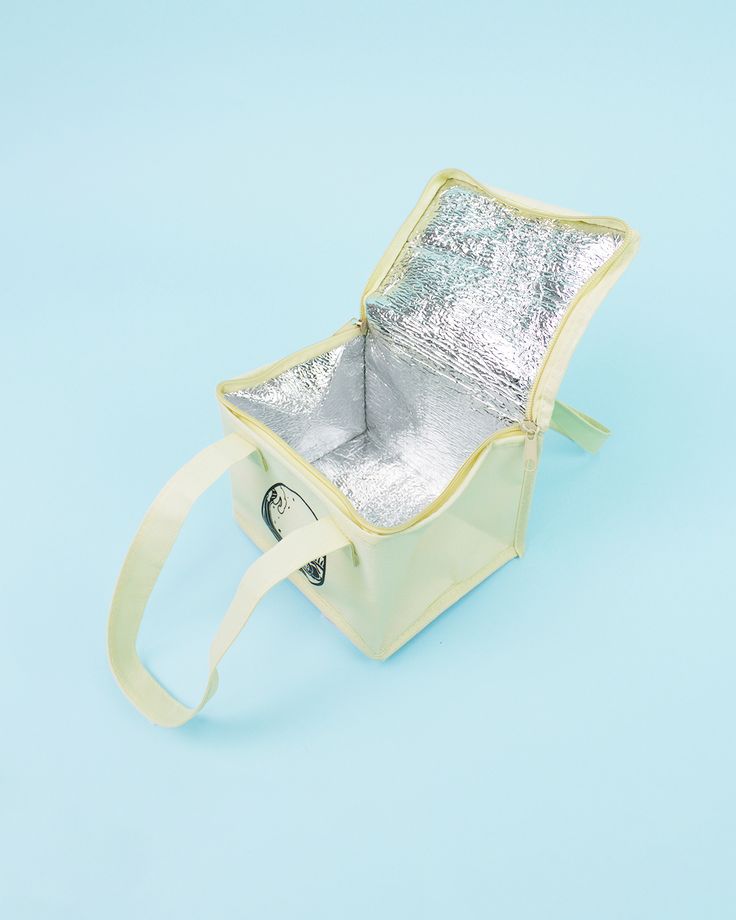 Konveksi Tas Cooler Bag Custom di Jakarta